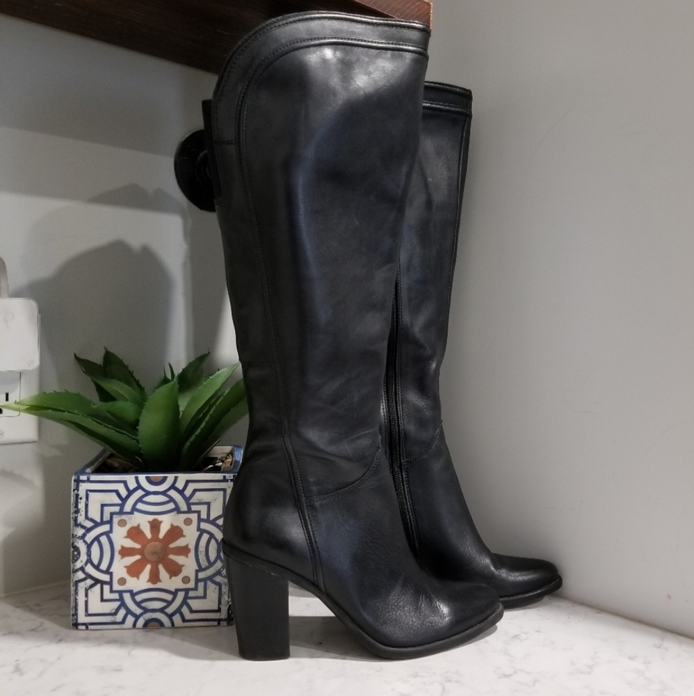 Audrey Brooke Black Heeled Boots